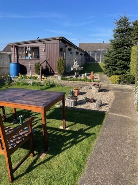 ***REDUCED*** Well established and Highly Respected Cattery (Licensed 24 Cats) - North Lincolnshire Photo 1