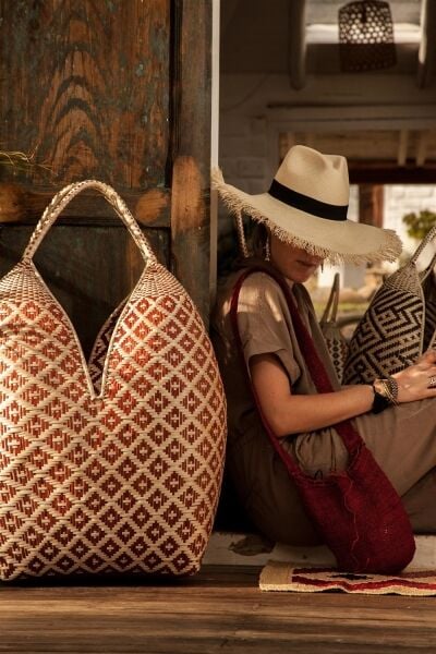E-COMMERCE RETAILER OF HANDCRAFTED COLOMBIAN HOMEWARE AND ACCESSORIES
