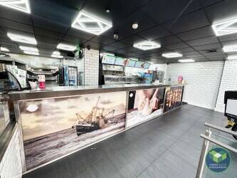 HOT FOOD TAKEAWAY: PENKETH, WARRINGTON: Photo 1