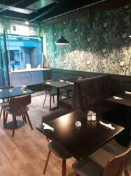 Newly refurbished restaurant and bar for sale Newly refurbished restaurant and bar for sale