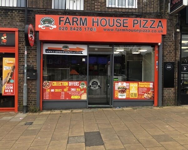 London Properties are pleased to offer to the market shop investment situated close proximity to South Oxhey Central with local shops, supermarket, le Photo 1