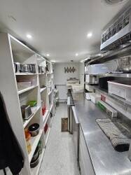 Burger & Wings Takeaway Restaurant for Sale in Watford Photo 2