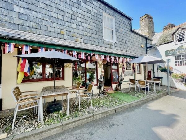 Leasehold Thai Restaurant Located In Looe, East Cornwall