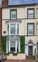 MERSEYSIDE – 10 BEDROOM GUEST HOUSE IN POPULAR SEASIDE TOWN Photo 1