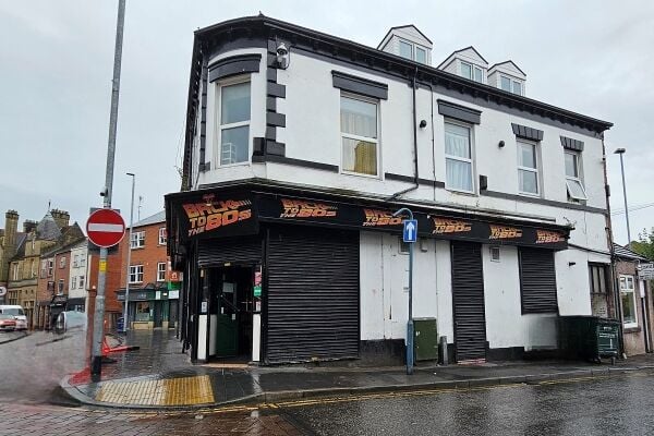 Commercial Property With 5 Flats - Stalybridge