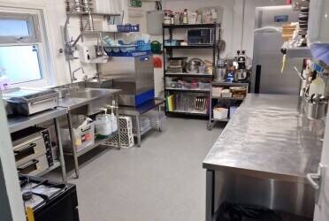 Newly Fitted Cafe for sale in Leighton Buzzard, Bedfordshire with Premises Licence Photo 1
