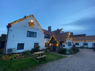 Fast-Growing Christmas Decorating Business in Lincolnshire