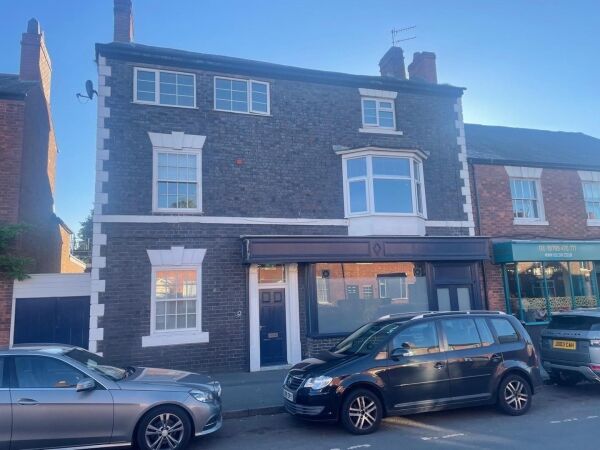 Commercial Premises Located In Wellesbourne For Rent Photo 1