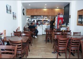 CAFE BISTRO  FOR SALE