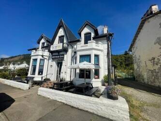 Charming village Pub on a prominent water-side plot - For Sale Charming village Pub on a prominent water-side plot - For Sale
