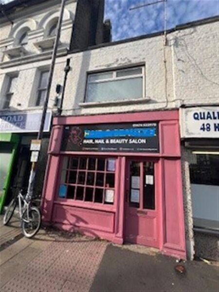 LEASEHOLD HAIR & BEAUTY SALON LEASEHOLD HAIR & BEAUTY SALON