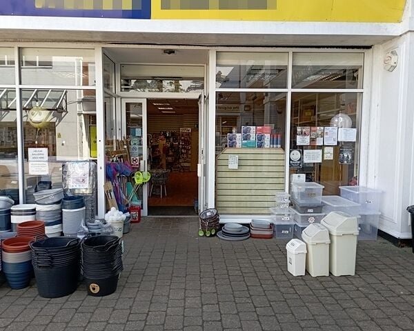 Discount Store for Sale Discount Store for Sale