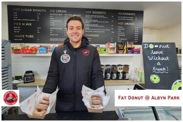 Sweets & Desserts Shop for Sale in Winchburgh, West Lothian