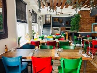 Large Restaurant in Town Centre
