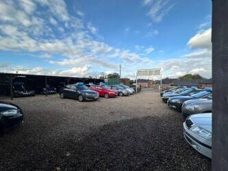 Car Dealer for Sale With Workshop Showroom and Kitchen Photo 1