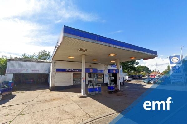 Garage, Workshop, Fuel Station, Retail & Redevelopment Potential Photo 1