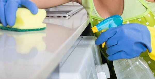 ESTABLISHED & PROFITABLE DOMESTIC CLEANING FRANCHISE RESALE BUCKINGHAMSHIRE
