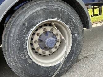 Commercial & Plant tyres