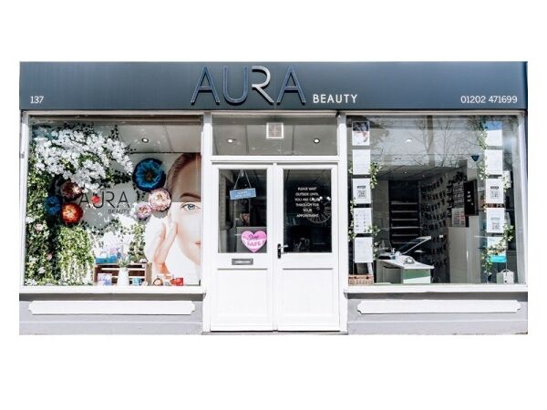 Popular & Thriving Beauty Salon For Sale Popular & Thriving Beauty Salon For Sale