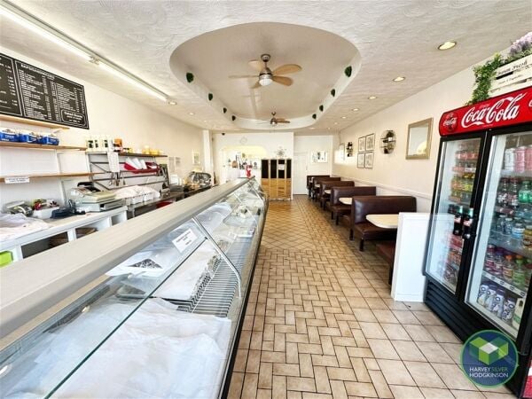 Cafe in Connah's Quay Photo 1