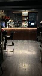 Thriving Bar & Restaurant for Sale Maccelsfield Thriving Bar & Restaurant for Sale Maccelsfield