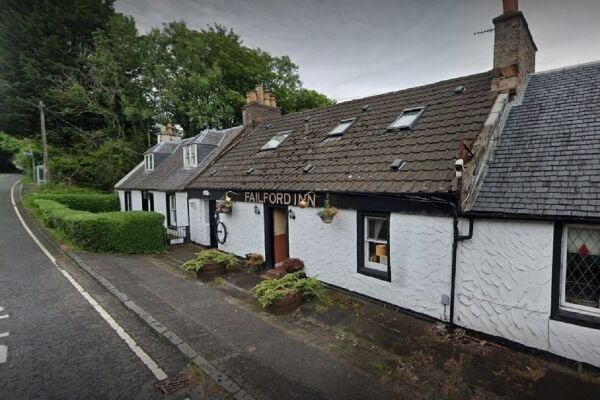 Closed Pub & Restaurant With Accomm - Mauchline