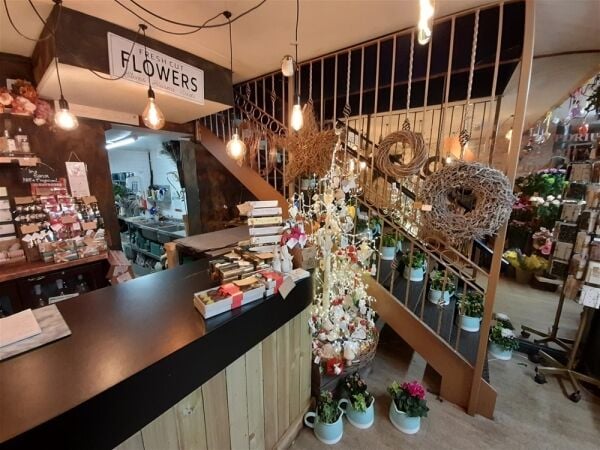 Retail For Sale in Chesterfield