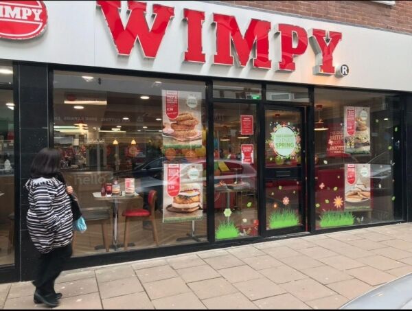 Highly Profitable Food establishment in a Prime Town Centre Location Highly Profitable Food establishment in a Prime Town Centre Location