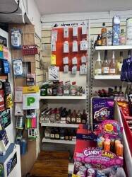 Convenience store 
