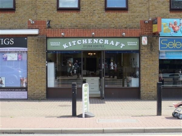 DESIGNER, MANUFACTURER AND INSTALLER OF FITTED KITCHENS AND BEDROOMS DESIGNER, MANUFACTURER AND INSTALLER OF FITTED KITCHENS AND BEDROOMS