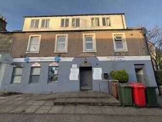 Traditional family run Tandoori Restaurant and Takeaway (ref 1716)
