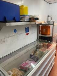 Fast food takeaway and dessert parlour Fast food takeaway and dessert parlour