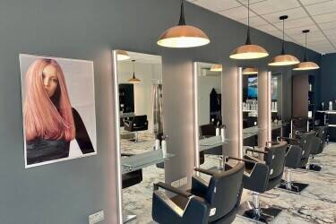 Established Beauty Salon Business