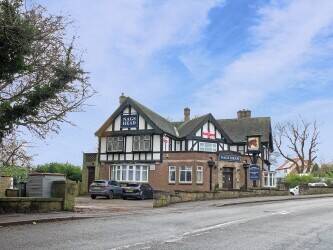 DERBYSHIRE/NOTTS BORDER - SIZEABLE PUB & RESTAURANT SITUATED ON A LARGE PLOT Photo 1