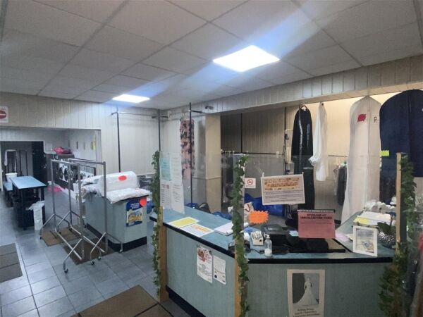 Launderette & Dry Cleaners For Sale in Barnsley Photo 1