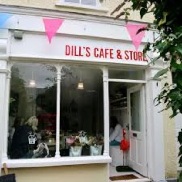 Leasehold Café & Coffee Bar Located In Falmouth
