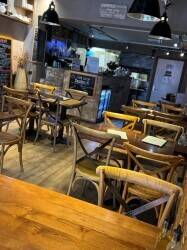 Coffee shop & Bistro
