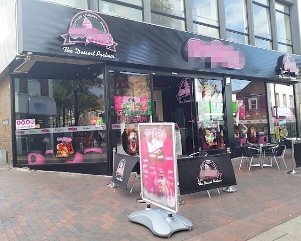Dessert Café  /  Restaurant for Sale