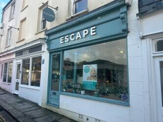 Beauty Salon in affluent town centre location