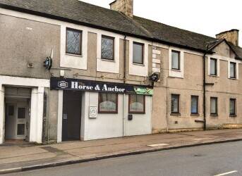 Fantastic pub in Lanarkshire, very well presented with great reputation. Strong local support.