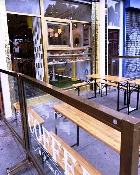 Pizza & Coffee Shop With Accommodation for Sale
