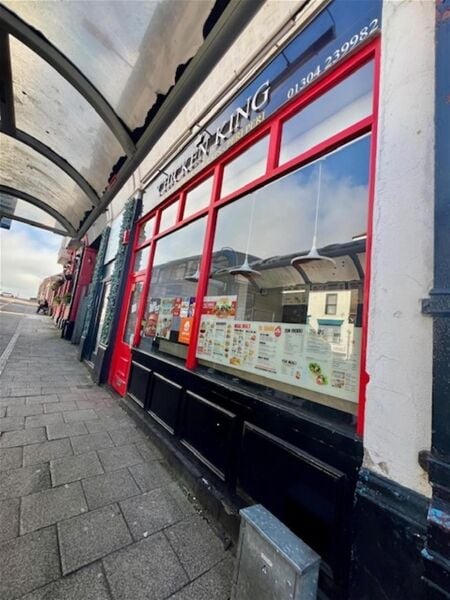 LEASEHOLD FRIED CHICKEN TAKEAWAY LEASEHOLD FRIED CHICKEN TAKEAWAY