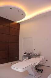 CQC registered aesthetic clinic in central Reading