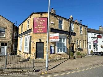 NORTHUMBERLAND - GUESTHOUSE/TOWN HOUSE IN BEAUTIFUL VILLAGE