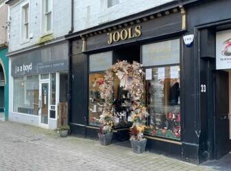 Jools, 31 Newmarket Street, Ayr - Long established and leading retailer of ladies' accessories