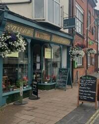 Renowned Cafe Bar & Bistro With  Substantial Turnover & Significant Profits Photo 1