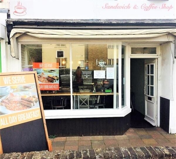 LEASEHOLD
SANDWICH/COFFEE SHOP LEASEHOLD
SANDWICH/COFFEE SHOP