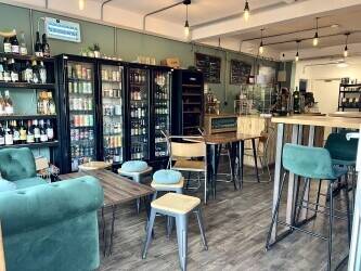 A MICRO BAR IN WEST BRIDGFORD, NOTTINGHAM. 'FOR SALE’ Photo 1