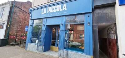 Outstanding Pizzeria/Takeaway/Restaurant Opportunity within affluent suburb of Bothwell