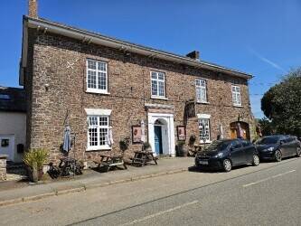Devon Village Inn With 5 Letting Rooms, a Letting Apartment and 3 Bedroom Owners Accommodation